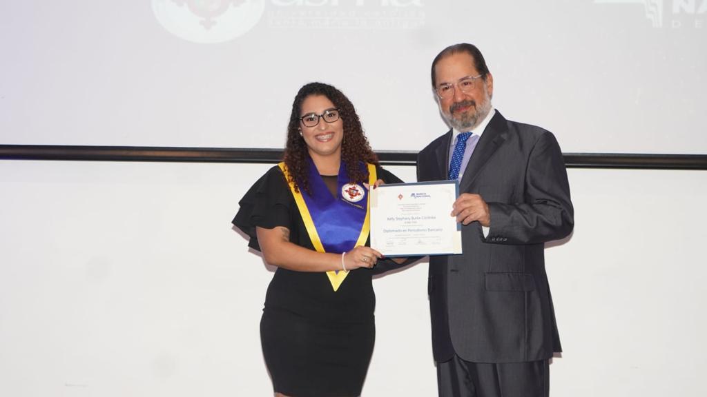 Graduación de la cuarta versión del Diplomado en Periodismo Bancario 16 IMG 20231202 WA0049