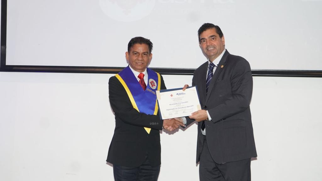 Graduación de la cuarta versión del Diplomado en Periodismo Bancario 19 IMG 20231202 WA0052