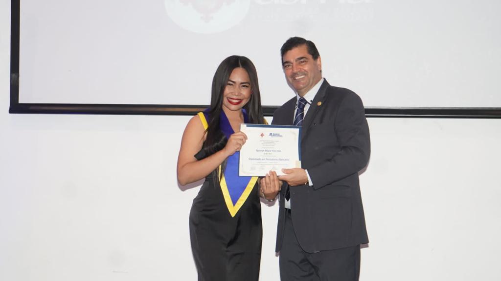 Graduación de la cuarta versión del Diplomado en Periodismo Bancario 23 IMG 20231202 WA0058
