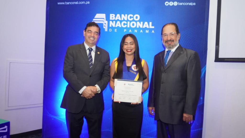 Graduación de la cuarta versión del Diplomado en Periodismo Bancario 26 IMG 20231202 WA0062