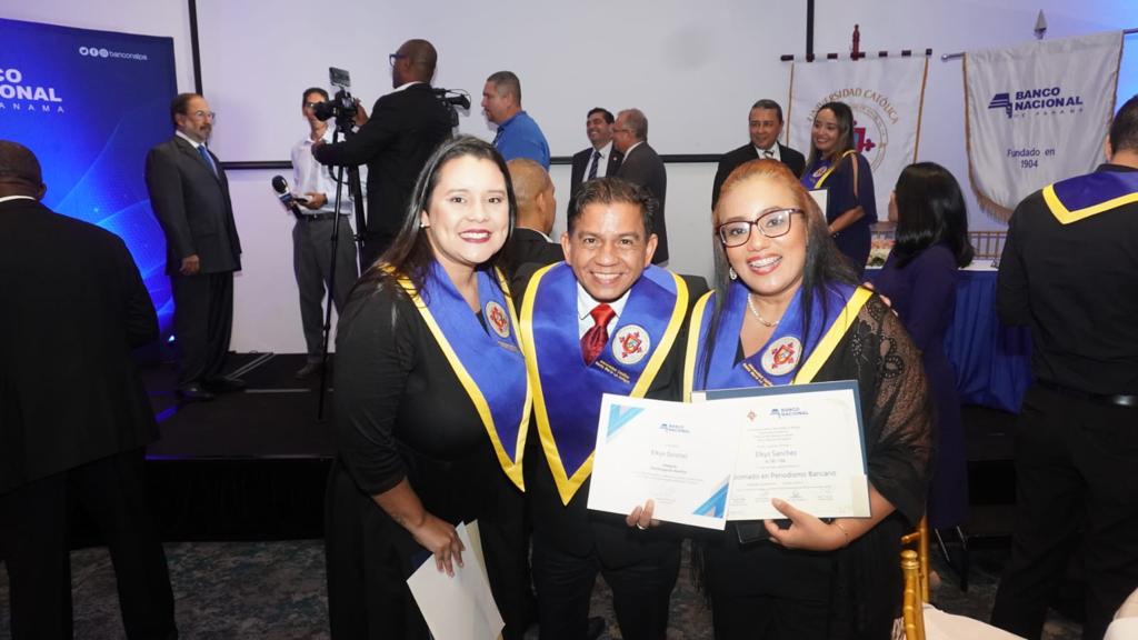 Graduación de la cuarta versión del Diplomado en Periodismo Bancario 30 IMG 20231202 WA0063