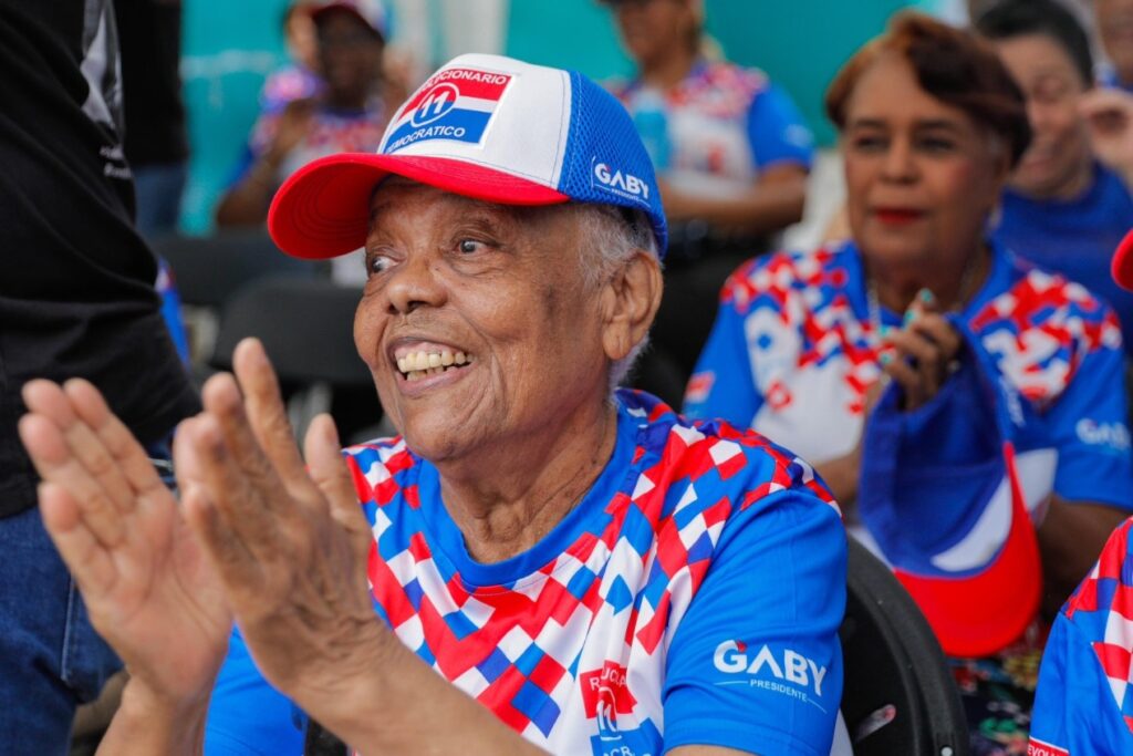 Jubilados recibirán XIII en Gobierno de Gaby Carrizo 3 IMG 20240409 WA0389