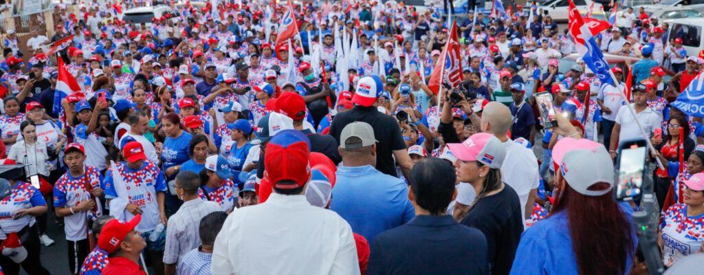 4X10 es igual a mil palos en el bolsillo de la gente y 3 días libres a la semana 3 IMG 20240411 WA0258