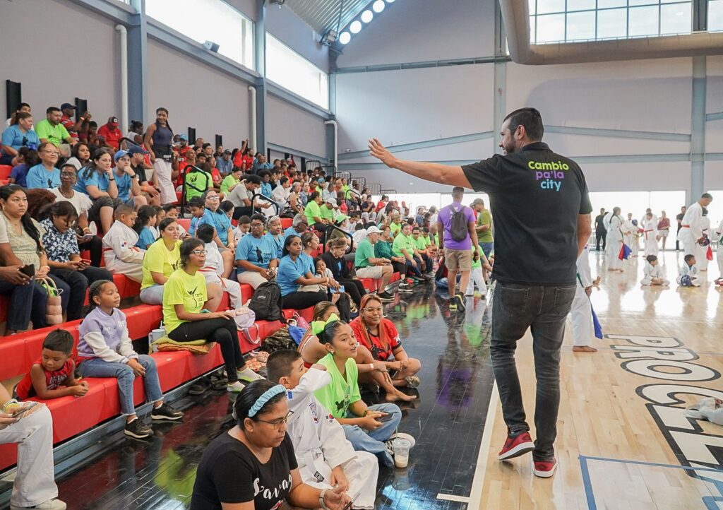 WILLIE: ‘SE VIENE EL CAMBIO PA LA CITY’, DICE QUE IMPULSARÁ LA RED DE ESPACIOS DEPORTIVOS MÁS GRANDE DE LA CIUDAD 4 IMG 20240414 WA0210