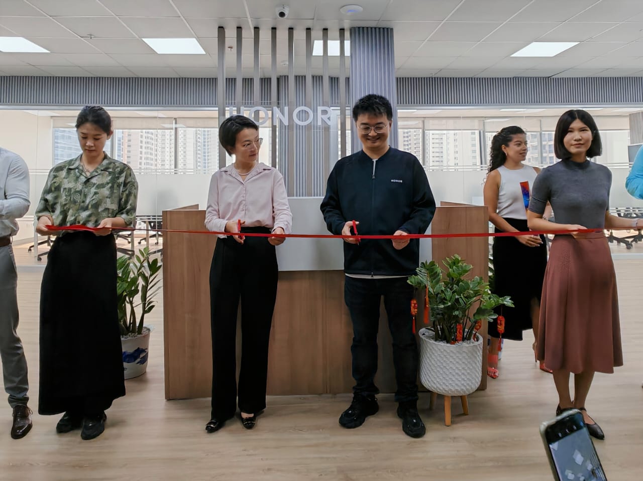 HONOR inaugura nueva oficina en Panamá y se convierte en el hub para Centroamérica y Caribe 1 IMG 20240514 WA0270