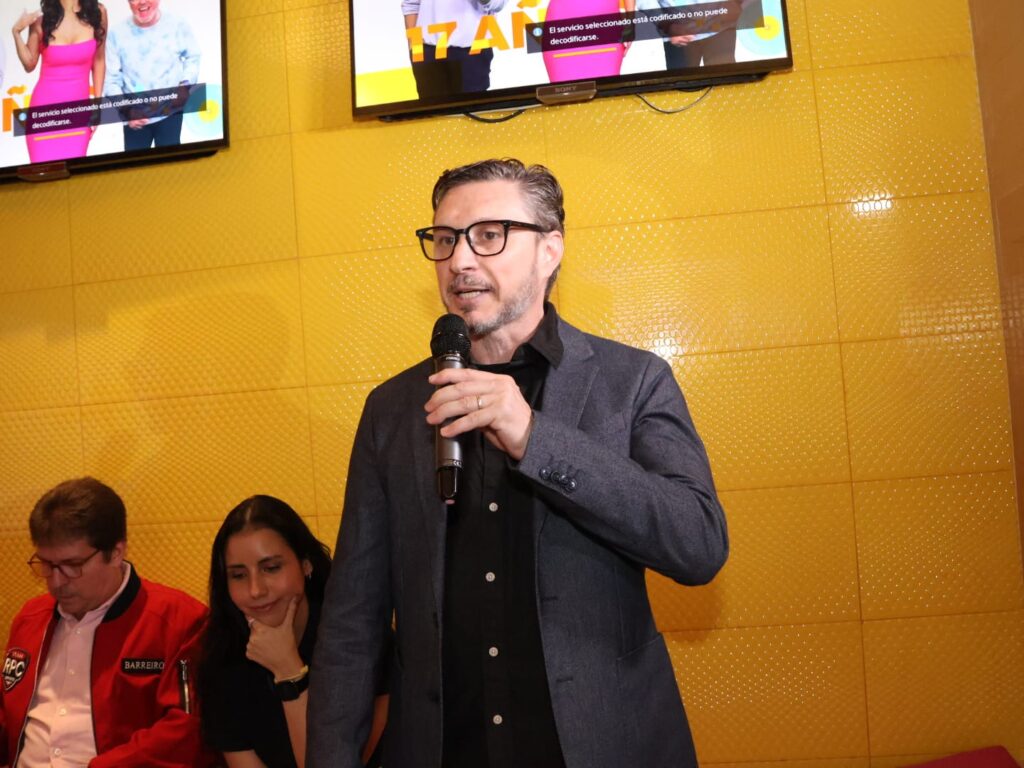 Celebración de los 17 Años de "Tu Mañana": Una Trayectoria de Compromiso y Cercanía.La mejor compañía del día. 10 IMG 20240625 WA0135