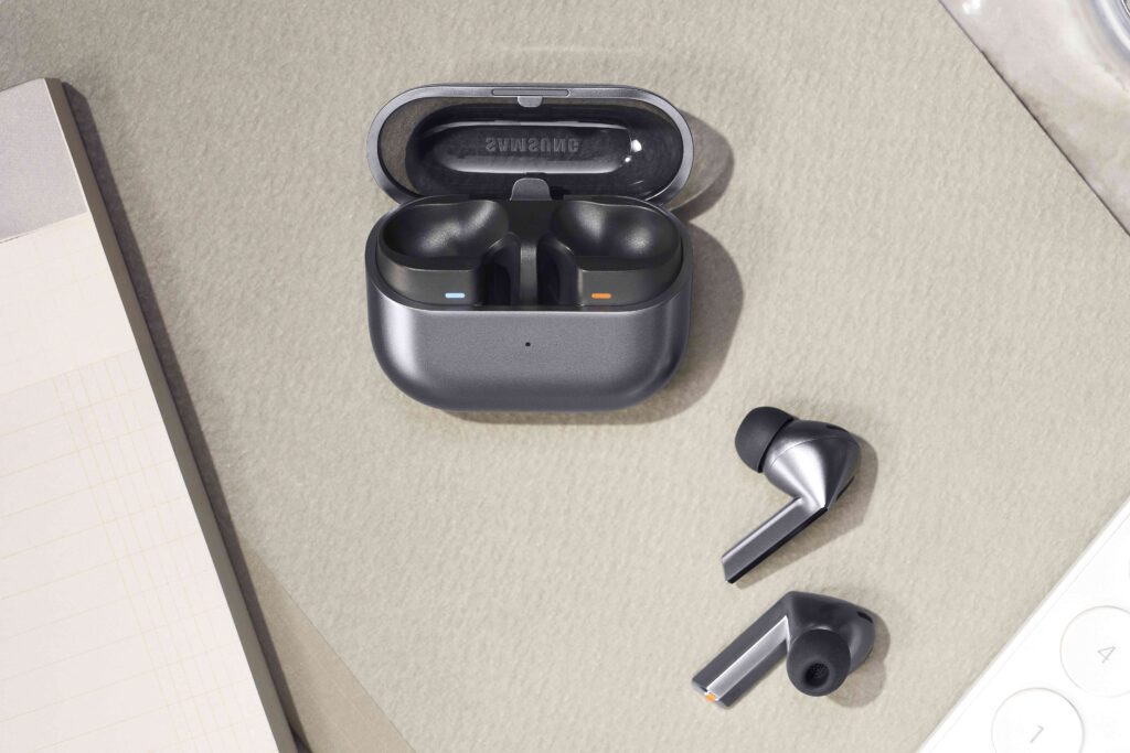 001 product galaxy buds3pro silver