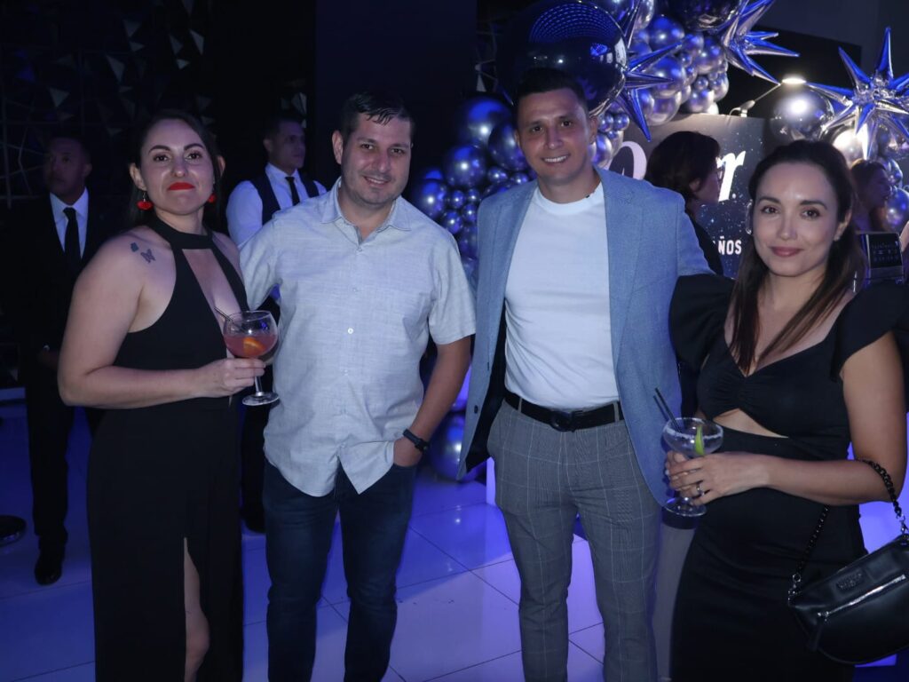 Oster® Celebra contigo 100 años de momentos memorables 2 IMG 20240809 WA0116