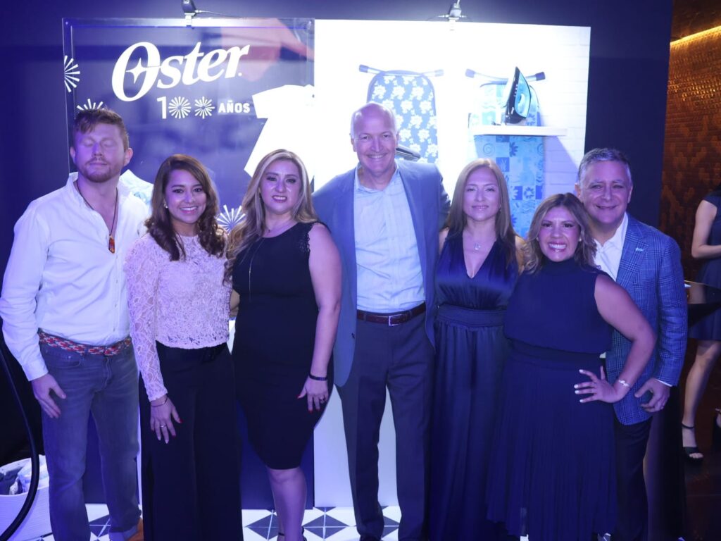 Oster® Celebra contigo 100 años de momentos memorables 6 IMG 20240809 WA0119
