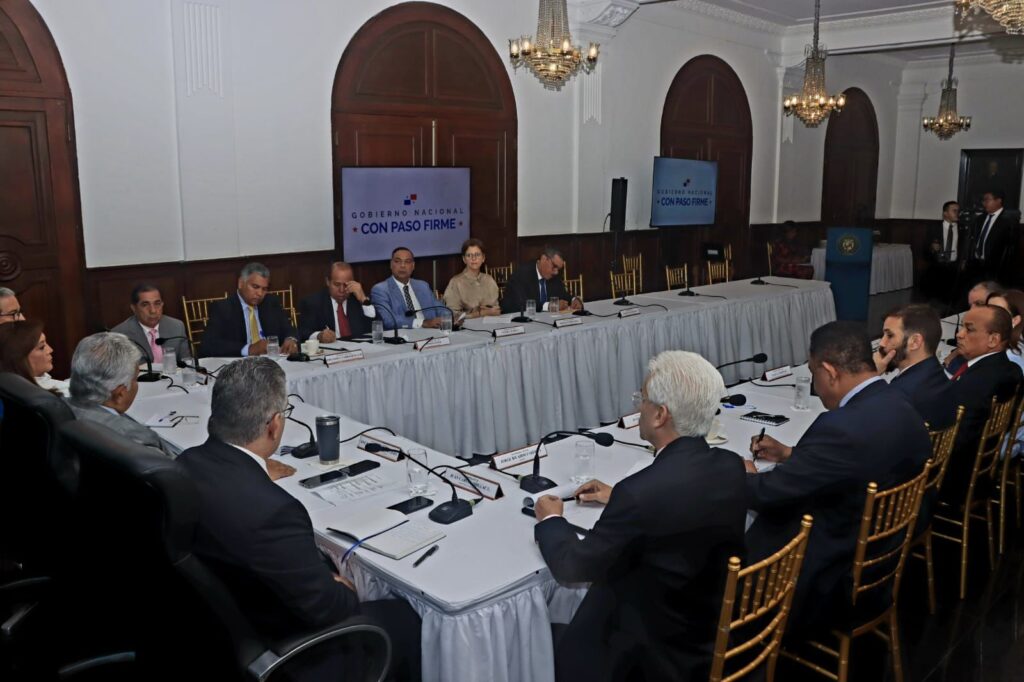 Presidente Mulino se reúne con jefes de bancadas de la Asamblea Nacional 3 IMG 20240906 WA0164