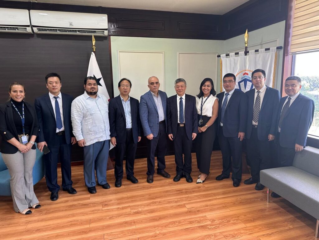 Delegación de la universidad Jiangsu Shipping College de China visita la UMIP para fortalecer colaboraciones académicas y tecnológicas 3 IMG 20241007 WA0105