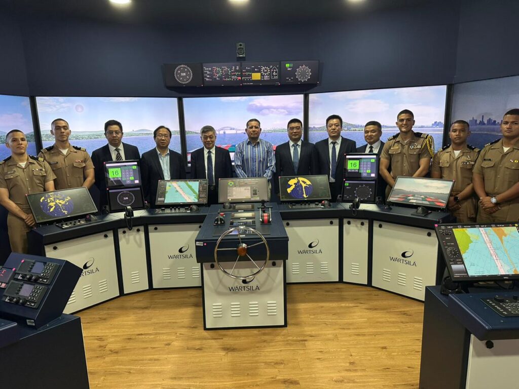Delegación de la universidad Jiangsu Shipping College de China visita la UMIP para fortalecer colaboraciones académicas y tecnológicas 5 IMG 20241007 WA0107