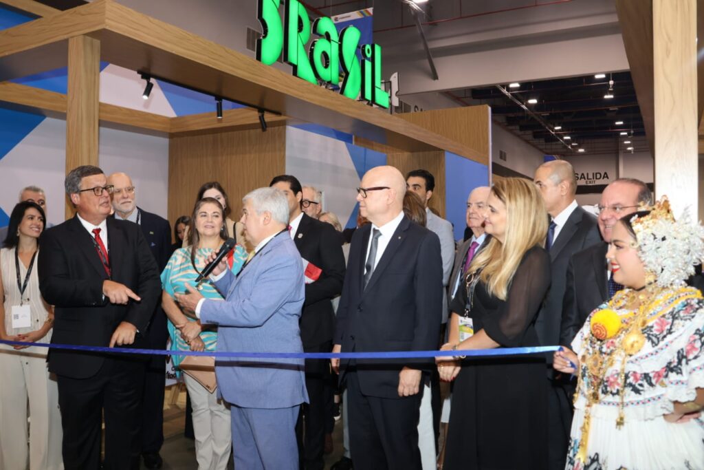 Inauguración del pabellón de Brasil en Expo Comer 2025 5 IMG 20250326 WA0412