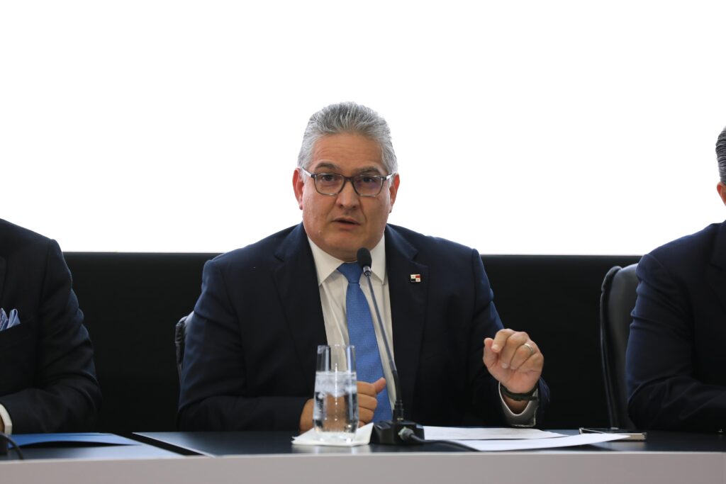 Gobierno Nacional: no hay justificación para huelgas y cierres de vías 6 IMG 20250505 WA0476