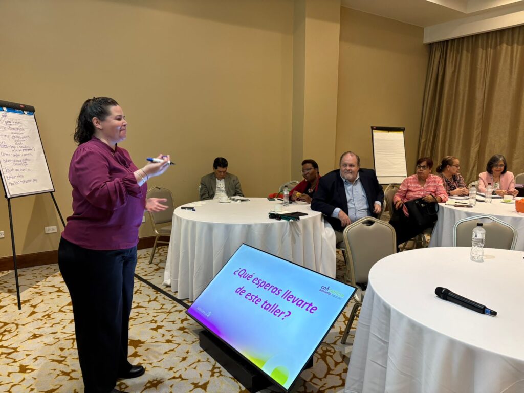 AstraZeneca realiza el II Encuentro Regional de Organizaciones de Pacientes: ConCiencia Adelante 3 IMG 20260605 WA02551